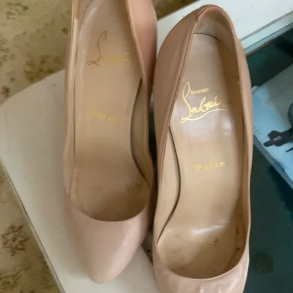 Christian Louboutin Nude Pumps - Picture 6 of 10